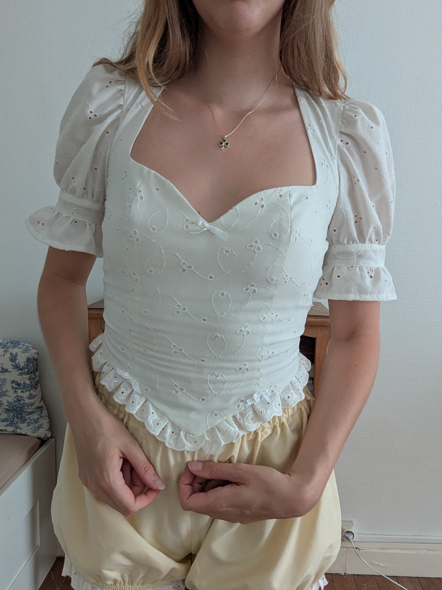 Pièce unique - Corsage Romantique broderie anglaise - taille 36