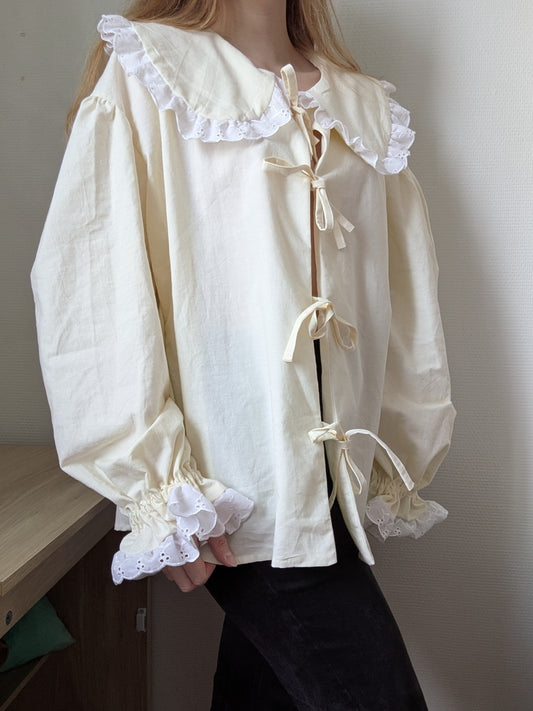 Sur commande - Blouse à col claudine