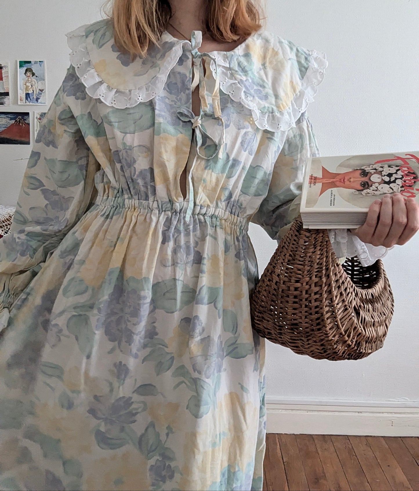 Sur commande - Robe à col claudine